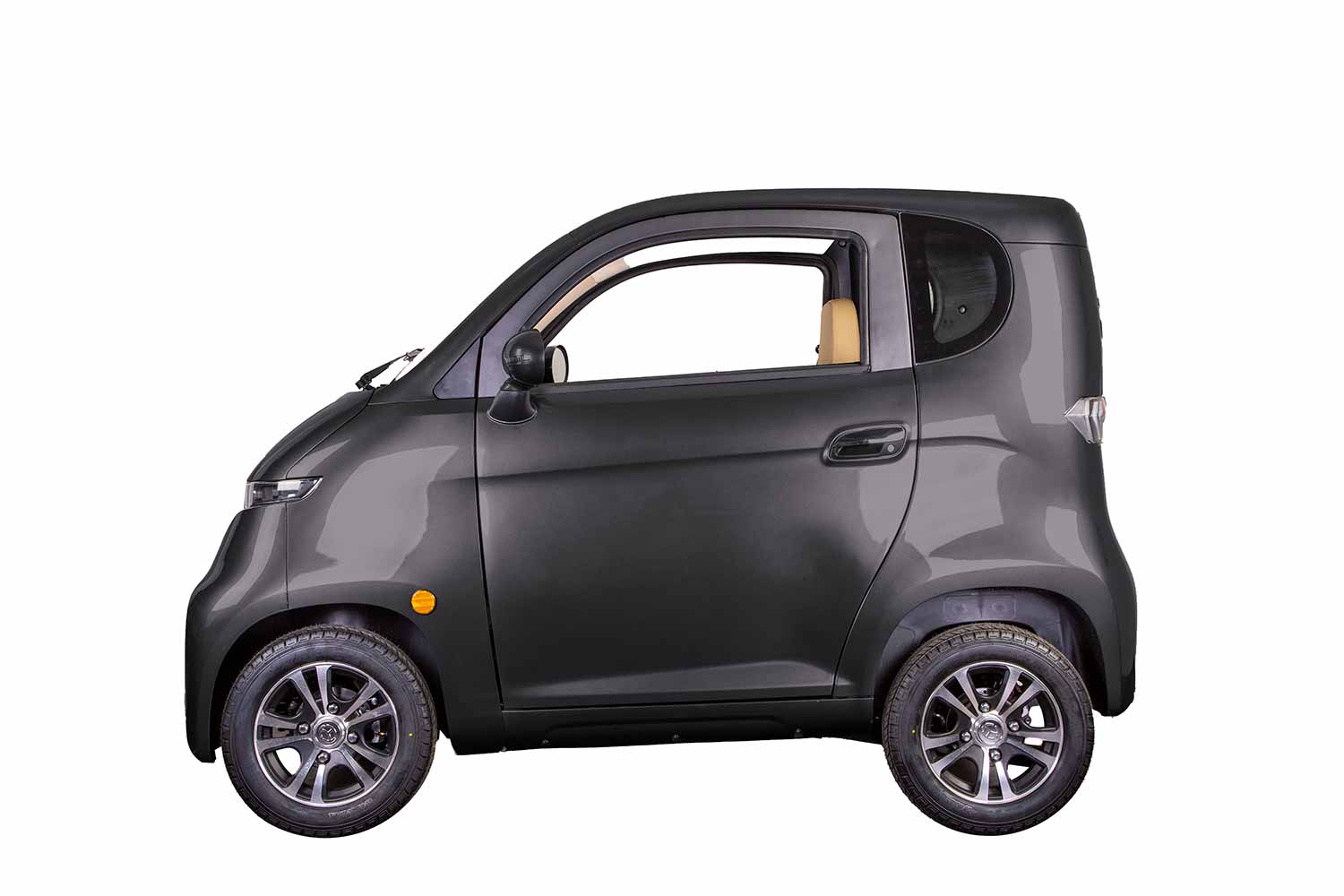 KomfortMobil 45 E-Kabinenroller - Inkl. Vor-Ort Kundendienstservice Inkl. fahrbereite Übergabe Inkl. Fahrzeug- & Fahreinweisung Winterreifen optional verfügbar Nicht brennbare LiFePo4 Lithiumakkus (bei Lithium Version) KFZ steuerfrei / Keine TÜV Prüfpflic
