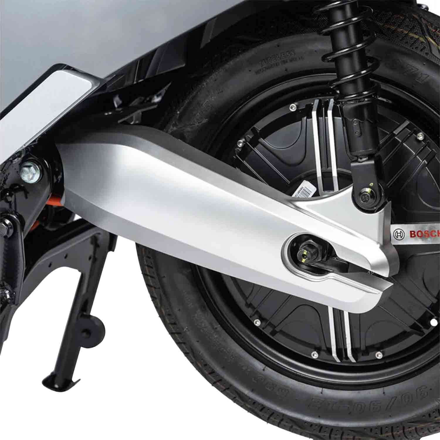 UrbanCruiser 200 E-Roller - Lieferbar ab: Februar 2025 150 km Reichweite für lange Fahrten 2 kW Bosch-Motor für starke Leistung Kompakt und leicht zu parken Entnehmbarer Akku flexibel laden Hydraulikbremsen und LED-Licht für Sicherheit - von SXT-Scooters