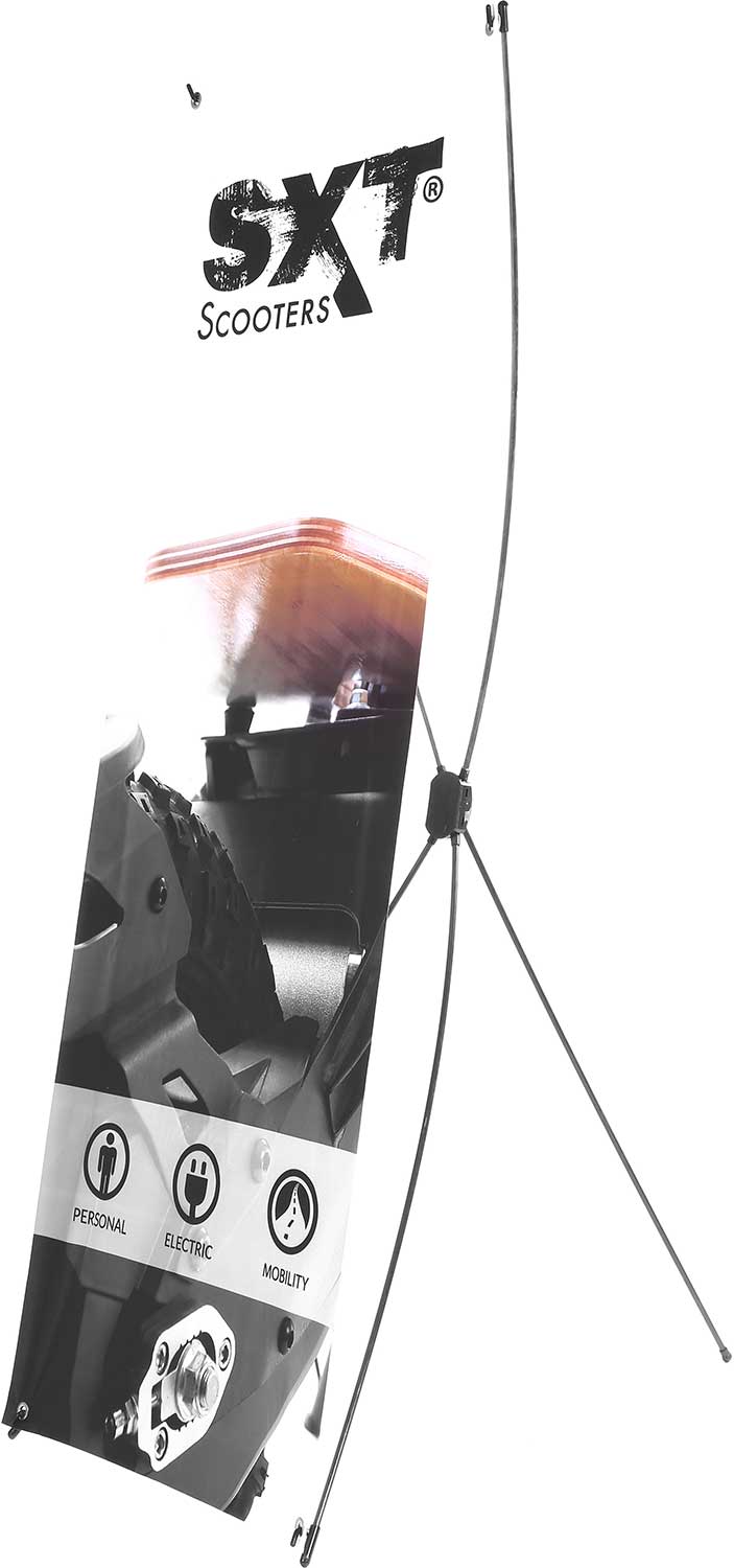 SXT X-Stand - die Lieferung beinhaltet: 1x Kunststoffgestell aus Fiberglas 1x Banner mit einem SXT Motiv 1x Transporttasche weitere Informationen: in verschiedenen SXT Motiven erhältlich Gewicht: 500 g Maße (aufgestellt): (HxBxT) 160 x 60 x 30 cm ist in