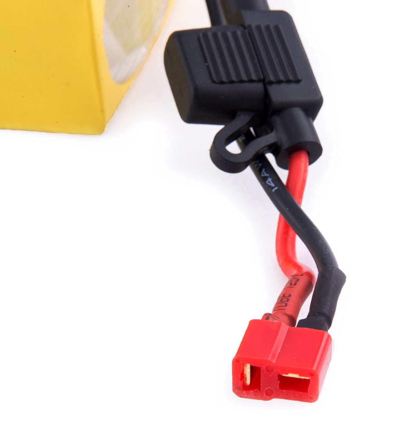 Lithium Akkupack 33V 6.5Ah Li-Po - Li-Po (Lithiumpolymer) Akkupack Betriebsspannung 33 Volt Akkukapazität 6.5Ah 33V x 6,5Ah = 214,5 Wh Akkukapazität Abmessungen: 33 x 7 x 3,5 cm (LxBxH) Gewicht: 1,4 kg inkl. 30A Sicherung mit dem Lithium Akku ist eine Rei