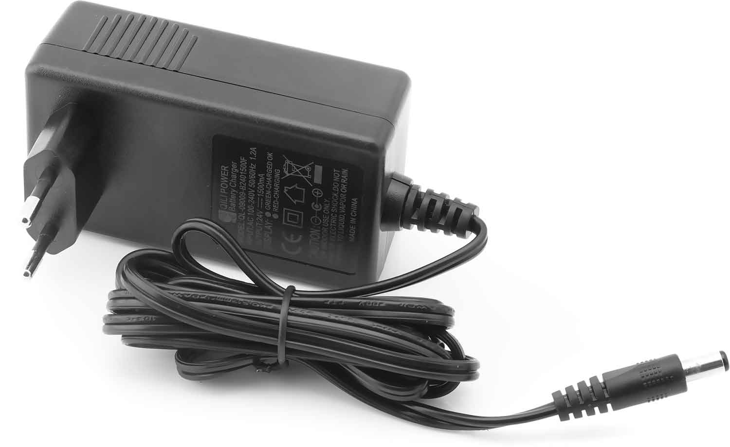 Ladegerät 24V 1,5A - Passendes Ladegerät für das Modell Scotex Spike Ausgangsspannung: 24V Ausgangsleistung: 1500mA Maße (ohne Kabel): 94 x 50 x 70 mm (Länge x Breite x Tiefe) Kabellänge: 180 cm - von SXT-Scooters