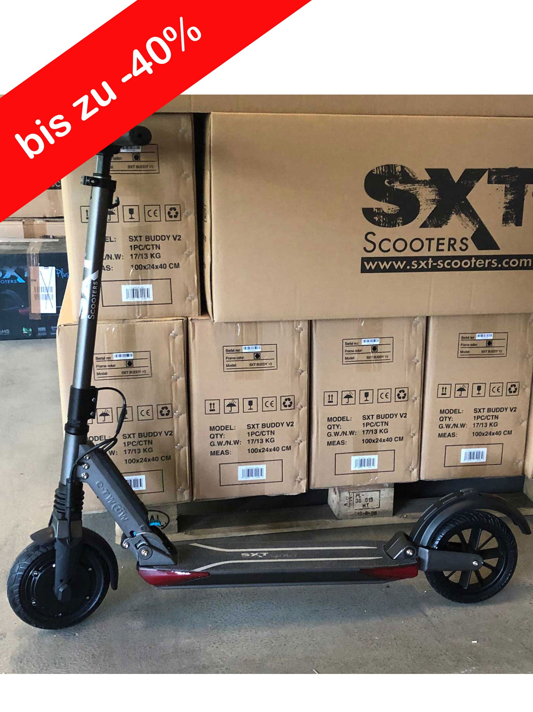 GEBRAUCHT - SXT Light Plus V / Facelift - anthrazit - Der Roller stammt aus einer Kundenrücksendung und befindet sich in einem guten technischen und optischen Zustand. Unterschiede / Optimierungen SXT light Plus V zum Modell SXT light Plus: größerer 36 V