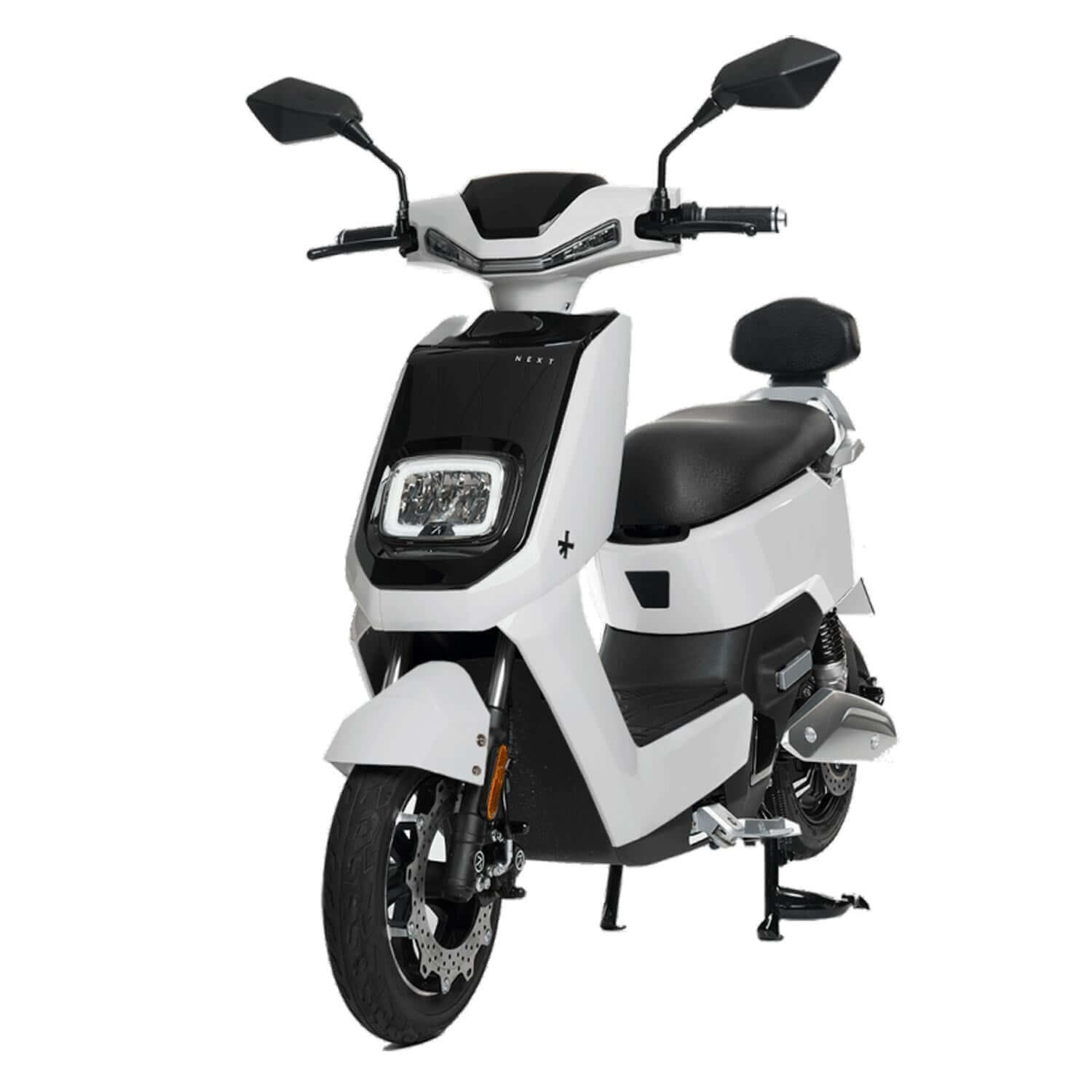 Next 7i E-Roller - 1500W Motor: Hohe Leistung und Effizienz. 70 km Reichweite: Lange Fahrten ohne häufiges Laden. Schnellladender Akku: In 6 Stunden vollständig geladen. Sicherheitsmerkmale: Scheibenbremsen, LED-Beleuchtung, IP65. Moderne Features: USB-La