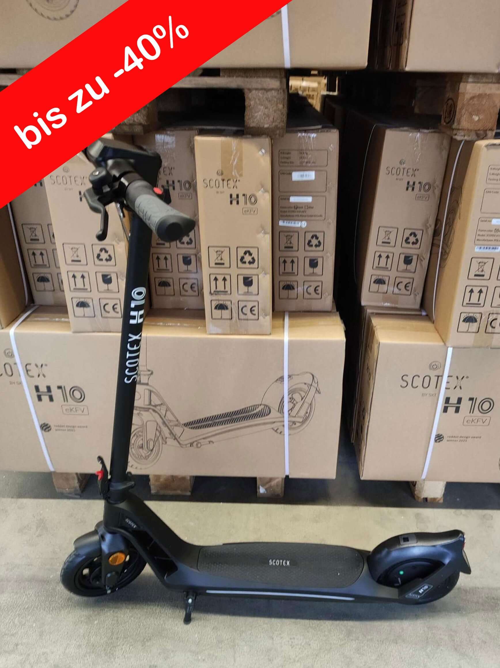 GEBRAUCHT - SCOTEX H10 - Schwarz - Der Roller stammt aus einer Kundenrücksendung und befindet sich in einem guten technischen und optischen Zustand. Basierend auf einem stabilen & verwindungssteifen Fahrzeugrahmen aus einer Magnesiumlegierung wiegt das Fa