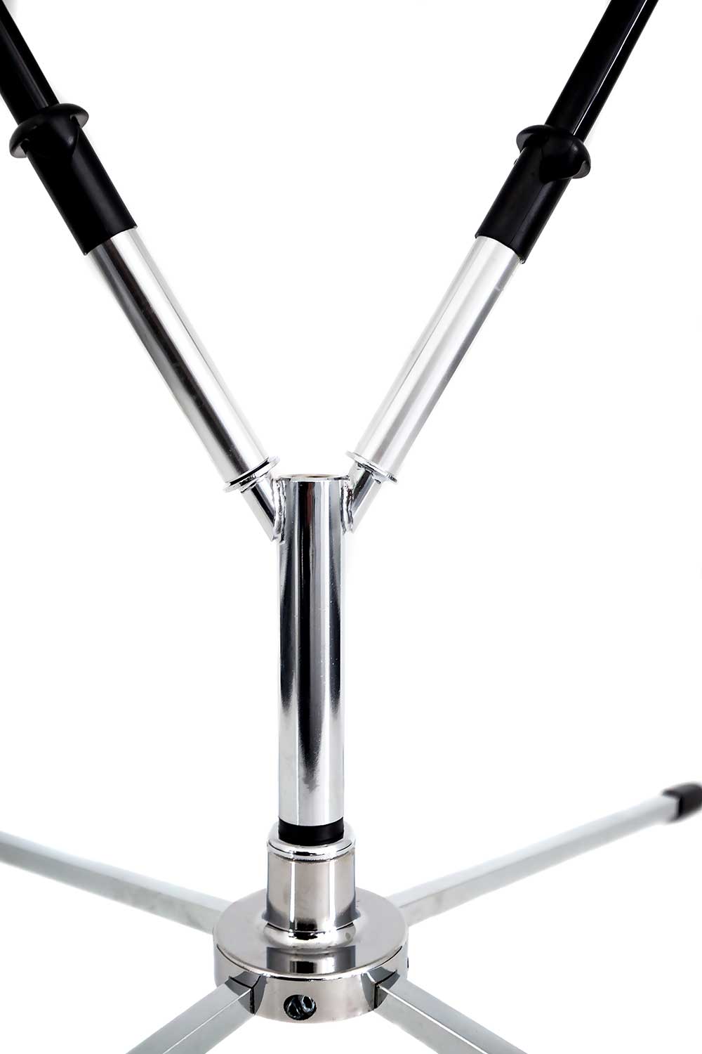 SXT Shark Banner - der Lieferumfang beinhaltet: 1x Banner mi SXT-Motiv 1x Standfuß in Chromoptik 1x V-Aufnahme mit Kunststoffgestänge weiteren Information: Maße (HxB) 2,40 x 1,00 m Gewicht: ca. 4 kg - von SXT-Scooters