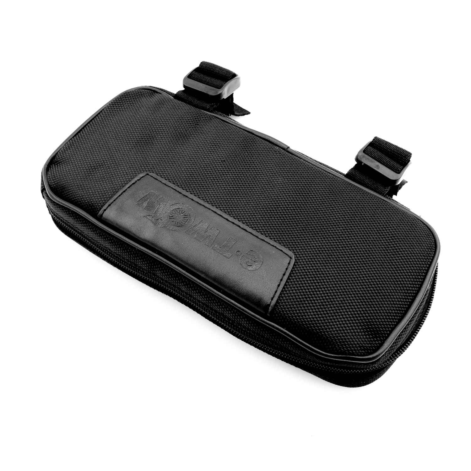 Lenkertasche für E-Scooter - Lenkertasche zur Befestigung am Lenker zur Aufbewahrung des Ladegerätes oder z. B. einer 0,5l Flasche mit Reißverschluss außen Material: Polyester Maße: 23 x 12,5 x 5 cm Gewicht: 0,2 kg optimale Transportgelegenheit für kleine