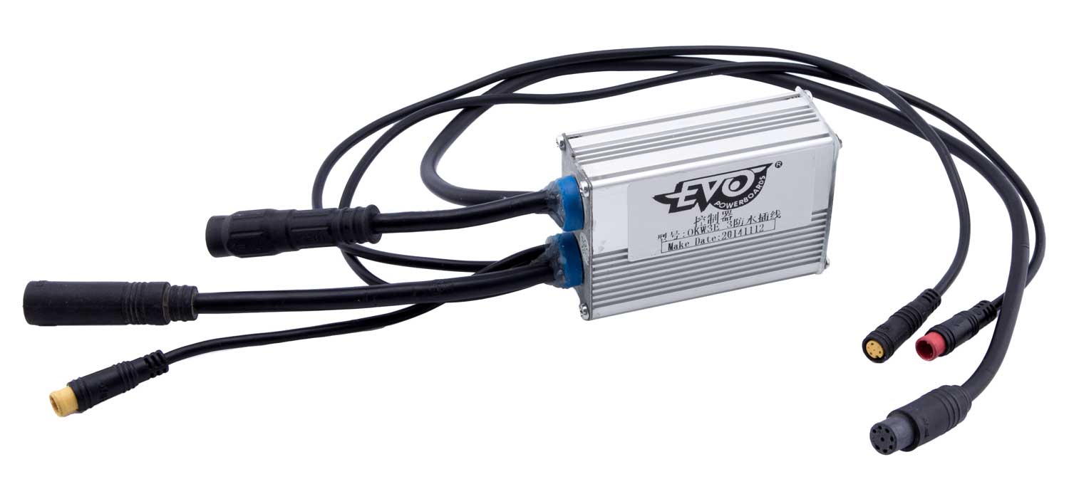 Steuergerät 36V / 500 Watt - elektronisches Steuergerät 36 Volt Betriebsspannung 500 Watt Maße: 8,5 x 5 x 3 cm - von SXT-Scooters