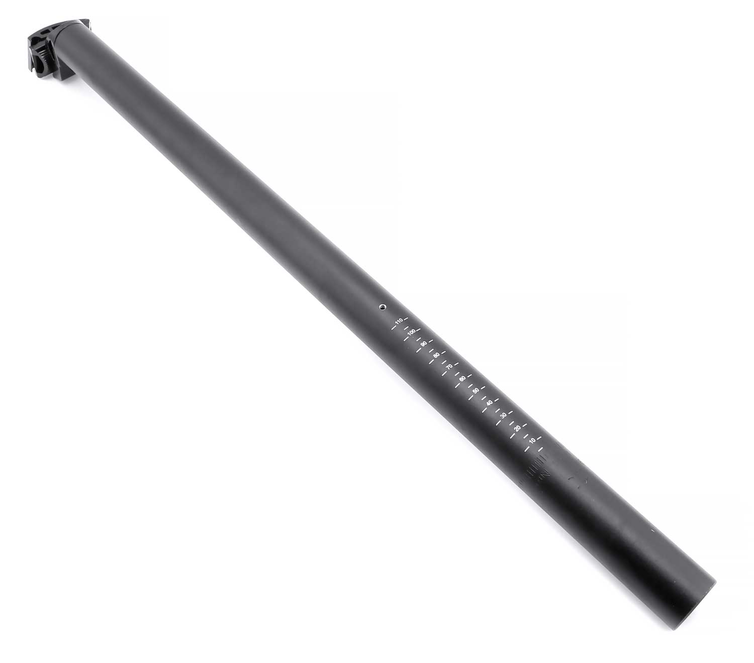 Sattelstange - Passende Sattelstange in verschiedenen Größen für das Modell SXT Velox Maße (Lange Sattelstange): 61,50 x 3,20 cm (Länge x Durchmesser) Maße (Mittlere Sattelstange): 47,5 x 3,2 cm (Länge x Durchmesser) Maße (Kurze Sattelstange (Standard)):