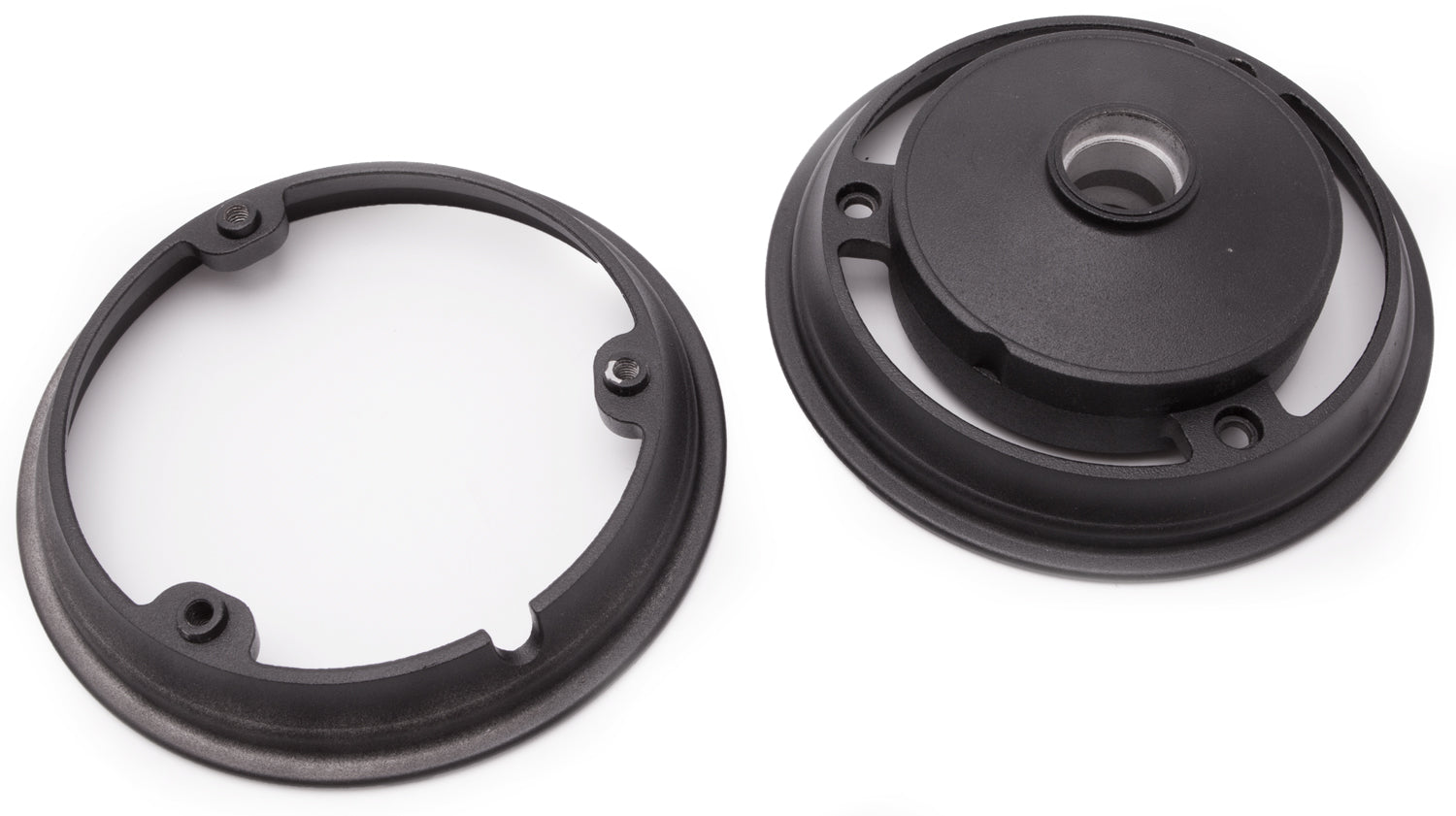 Felge zweiteilig - Material: Aluminium Farbe: Schwarz ohne Schrauben und Kugellager Durchmesser 15cm Breiste: 4,5cm Breite Aussparrung Kugellager 2,6cm zweiteilig Felge für Vorderrad passend zu Vorderrad (SP0685.1) passend zu Reifen SP0699 (Maße: 8.5 X 2.