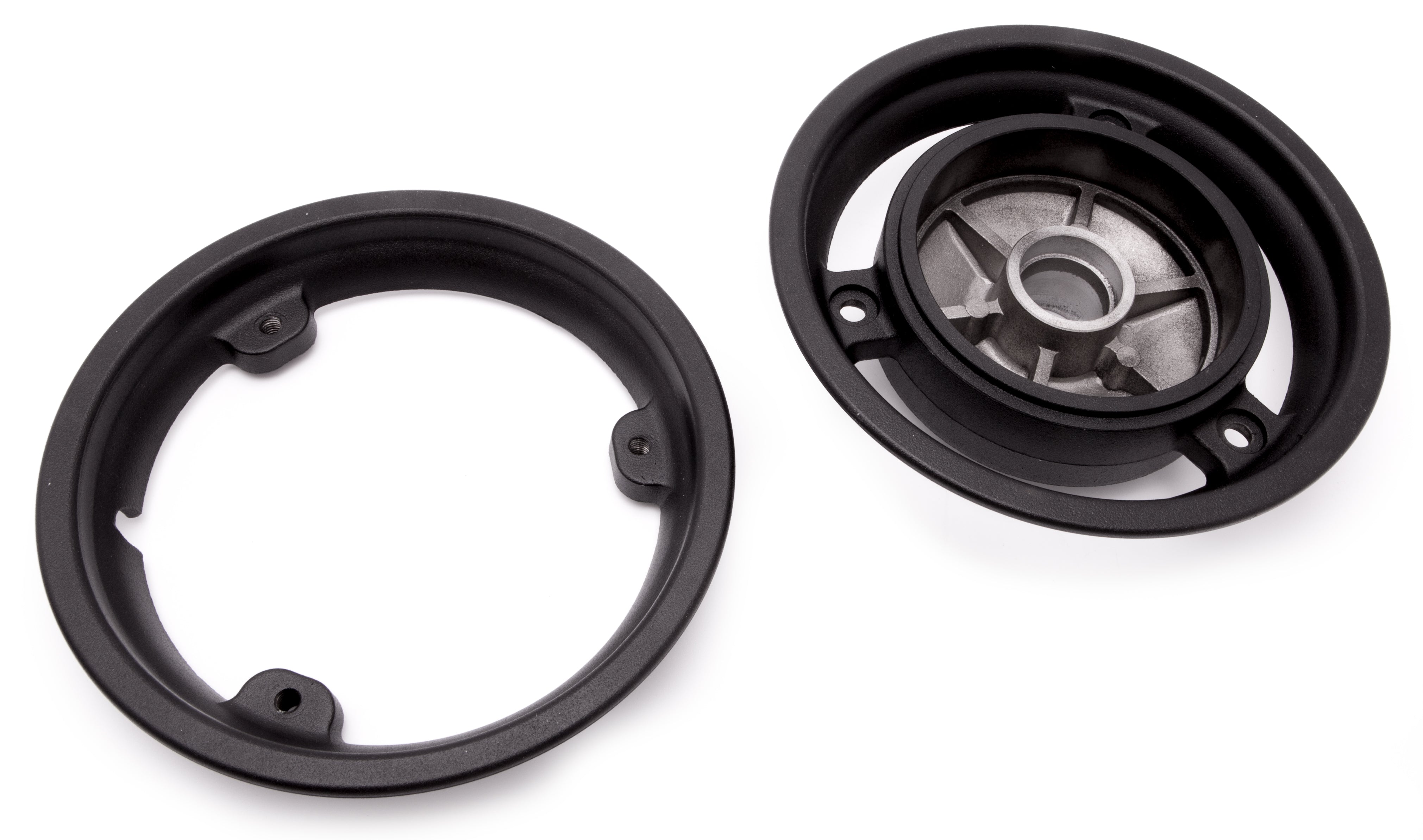 Felge zweiteilig - Material: Aluminium Farbe: Schwarz ohne Schrauben und Kugellager Durchmesser 15cm Breiste: 4,5cm Breite Aussparrung Kugellager 2,6cm zweiteilig Felge für Vorderrad passend zu Vorderrad (SP0685.1) passend zu Reifen SP0699 (Maße: 8.5 X 2.