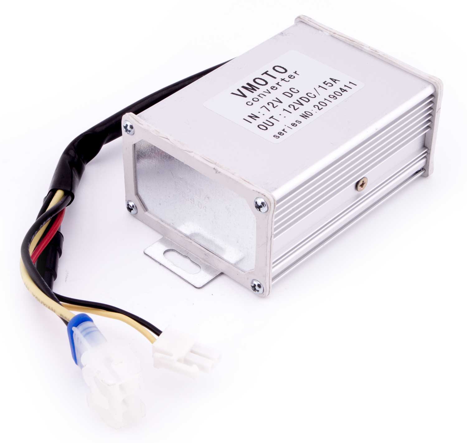 Spannungswandler / 12V - Konvertierung der Betriebsspannung Eingangsspannung: 72V Ausgangsspannung: 12V DC / 15A Maße: 9,5 cm x 6,4 cm x 4,4 cm (L x B x H) - von SXT-Scooters