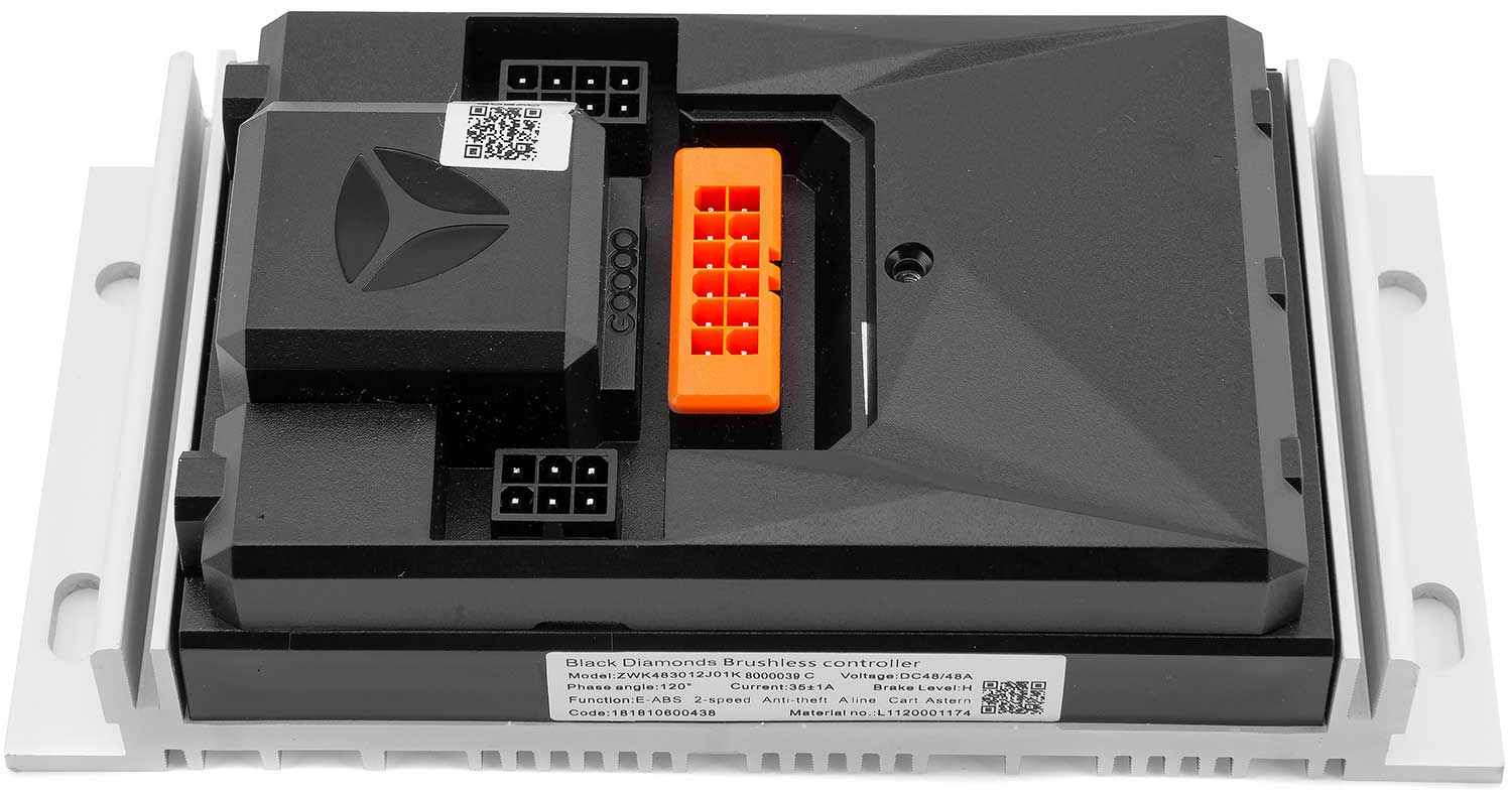 Steuergerät 48V / 2000W - Passendes Steuergerät für das Modell SXT Gekko V3 Spannung: DC48V / 48A Maße: 17,8 x 8,8 x 5,0 cm (Länge x Breite x Höhe) - von SXT-Scooters