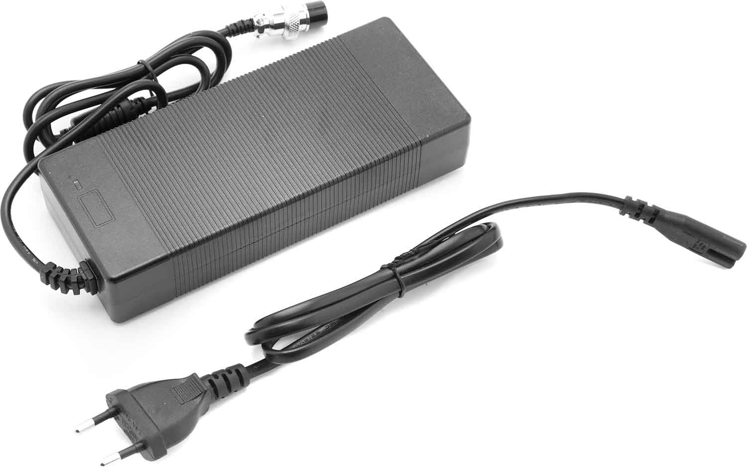 Lithium Ladegerät 48V / 2A - passendes Lithium Ladegerät für die Modelle SXT Ultimate Lite und SXT Compact Ultimate Ausgangsspannung: 54,6 V Betriebsspannung: 48V / 2A Maße: 17,2 x 7,1 x 3,4 cm - von SXT-Scooters