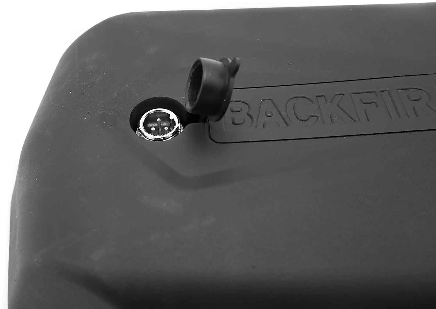 Lithium Akku 36V 6Ah - passender Lithium Akku für das Modell SXT Board GT Lieferung beinhaltet Teil des Unterbaus, der als Gehäuse für den Akku dient inklusive Ladebuchse Betriebsspannung: 36V Maße: 18,5 x 27,3 x 5,3 cm - von SXT-Scooters