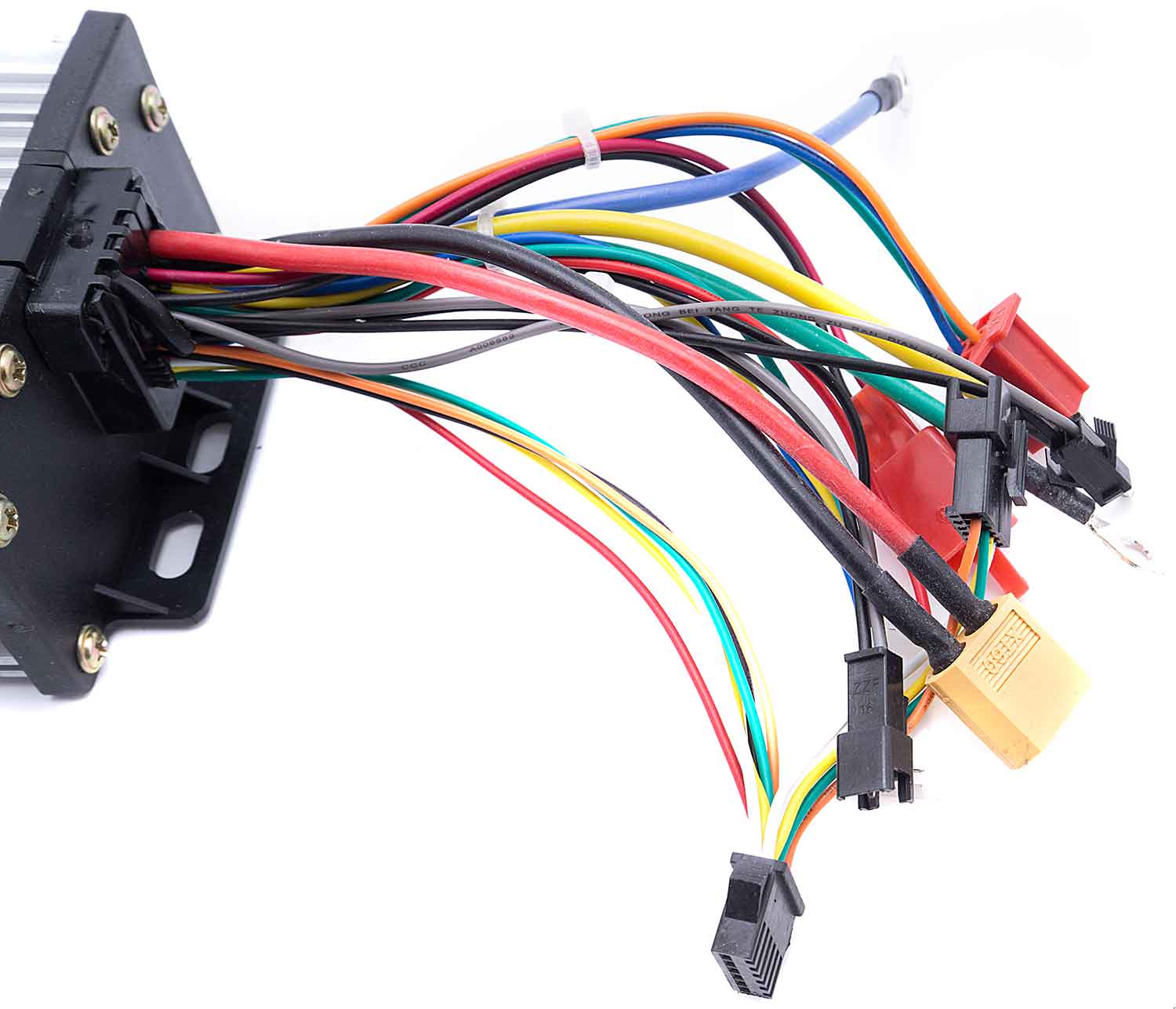 Steuergerät 60V / 1800W - Passendes Steuergerät für das Modell SXT Ultimate Pro+ ACHTUNG! Master- und Slave-Steuergrät separat bestellbar Betriebsspannung: DC 60V Leistung: 1800W Maße: 16,3 x 8,5 x 4,4 cm (Länge x Breite x Höhe) - von SXT-Scooters