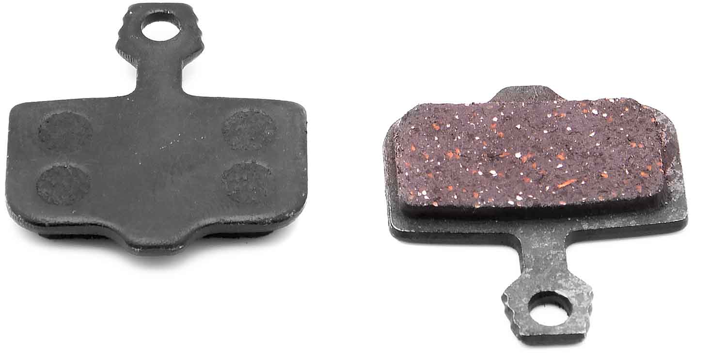 Bremsbeläge Set - Passende Bremsbeläge für den SXT Ultimate Pro der aktuellen Generation & SXT Ultimate Pro + Set bestehend aus 2 Bremsbelägen Maße: 3,0 x 3,3 x 0,5 cm (Länge x Breite x Dicke) Mit dem Artikel SP1095 kompatibel - von SXT-Scooters