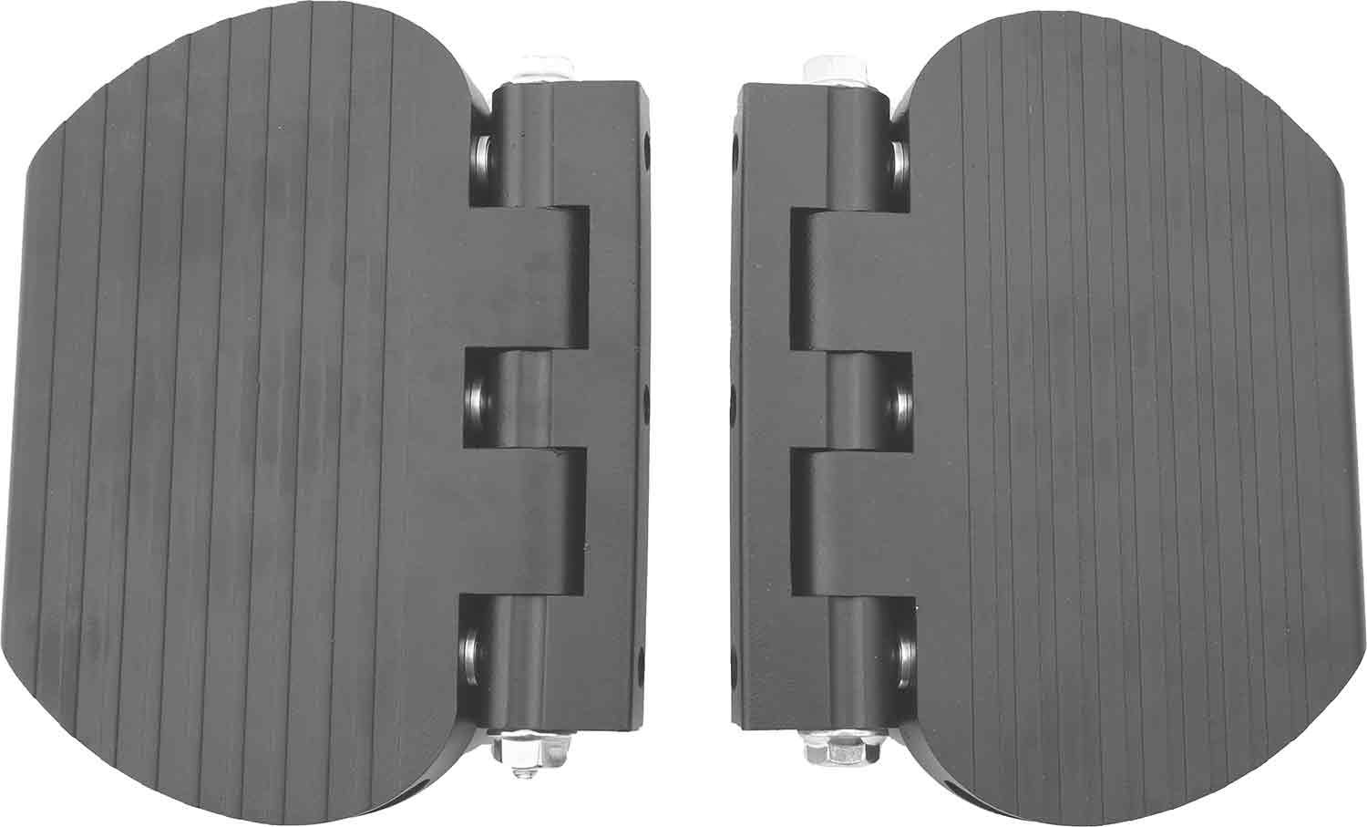 Fußrasten (Set) - Passende Fußrasten für das Modell SXT Grizzy Set bestehend aus linker und rechter Fußraste Material: Aluminium Farbton: Schwarz Maße für eine Fußraste: 155 x 120 x 25 mm (Länge x Breite x Höhe) - von SXT-Scooters