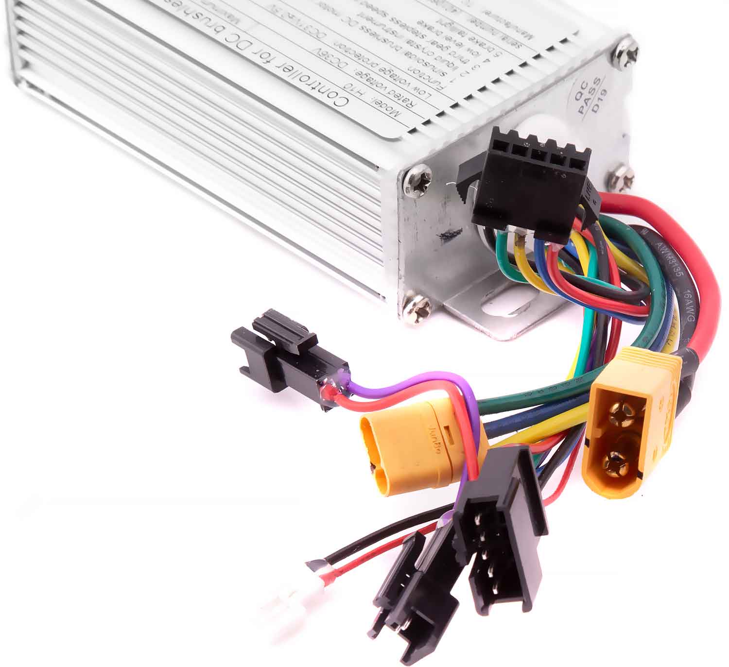Steuergerät 36V 300W - Passendes Steuergerät für das Modell Scotex H10 ACHTUNG! Für den 36V 10Ah Li-Akku (Artikelnr.: SP1319) muss das entsprechende Steuergerät verwendet werden. Betriebsspannung: 36V DC Ausgangsspannung: 300W Maße (für 7,5Ah Li-Akku): 10