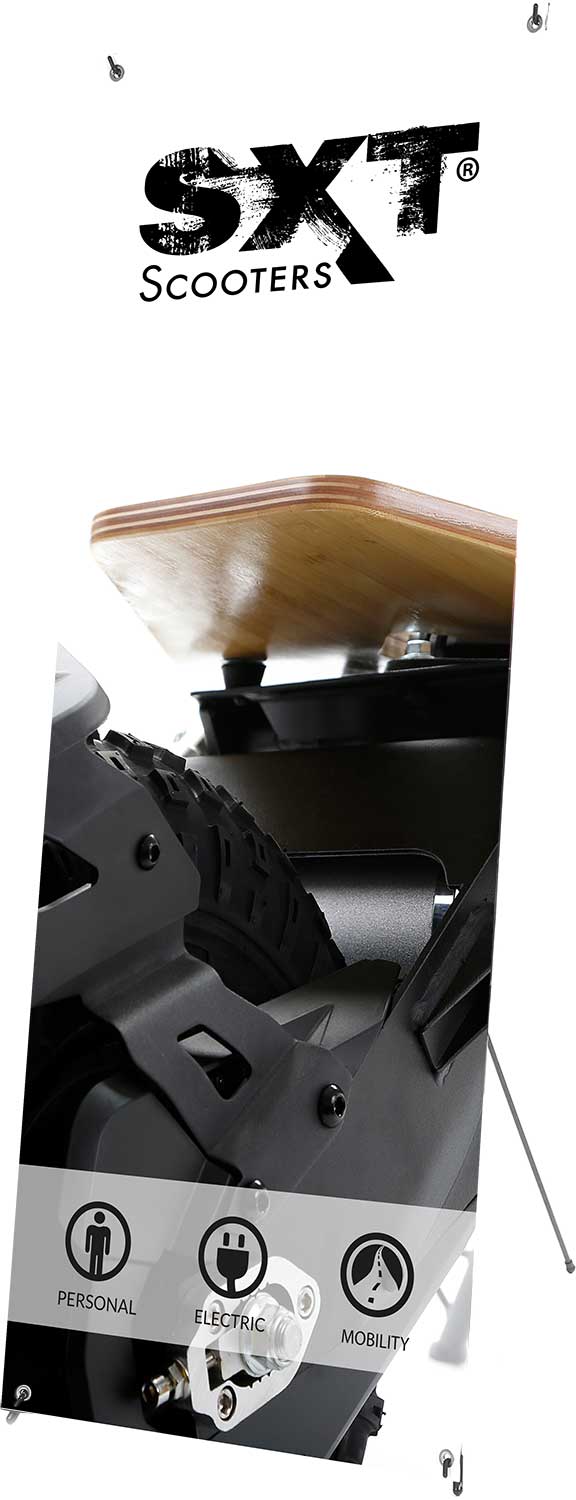 SXT X-Stand - die Lieferung beinhaltet: 1x Kunststoffgestell aus Fiberglas 1x Banner mit einem SXT Motiv 1x Transporttasche weitere Informationen: in verschiedenen SXT Motiven erhältlich Gewicht: 500 g Maße (aufgestellt): (HxBxT) 160 x 60 x 30 cm ist in