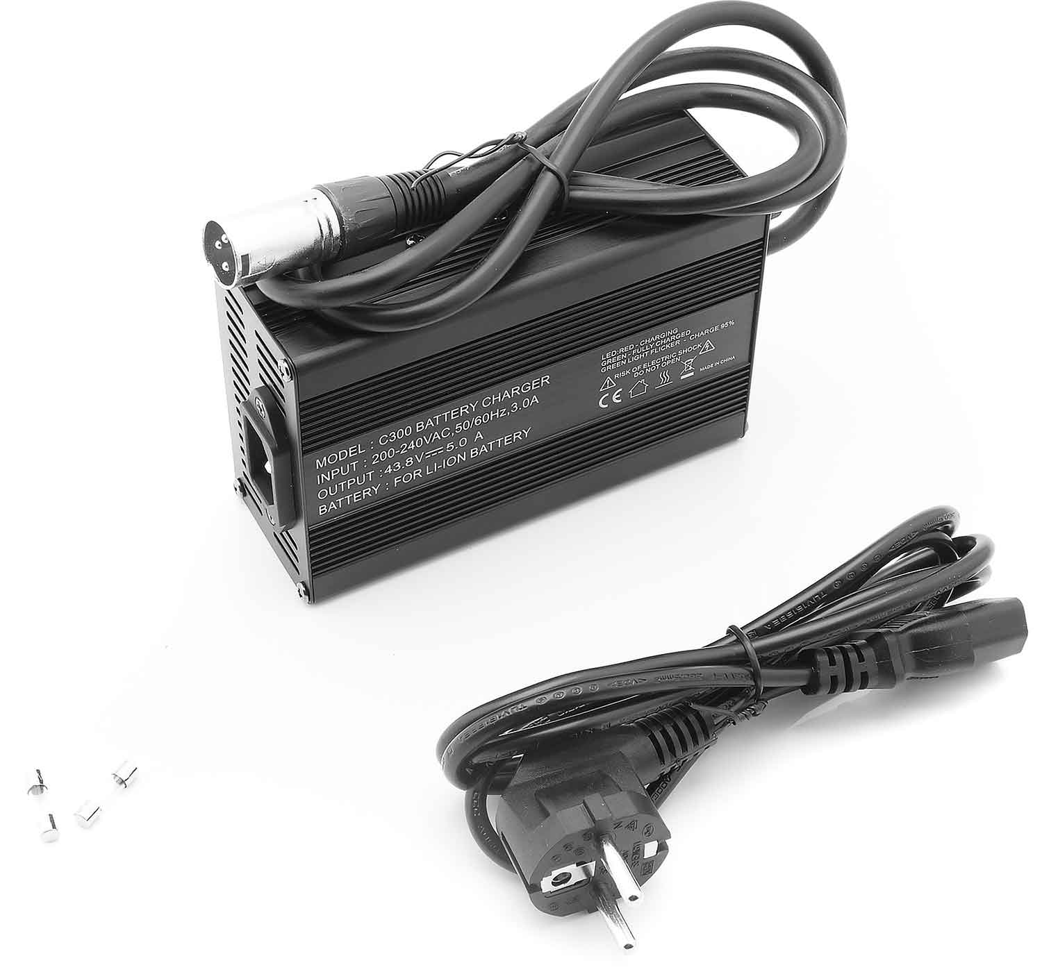5A High End Schnellladegerät für 36V Lithiumakkus - Unser Schnellladegerät für Lithium Akkus lädt den Akkupack mit einem Ladestrom von 5A. Hergestellt aus einem hochwertigen Aluminiumgehäuse mit eingebautem Lüfter steht das original SXT Lithium Ladegrät f