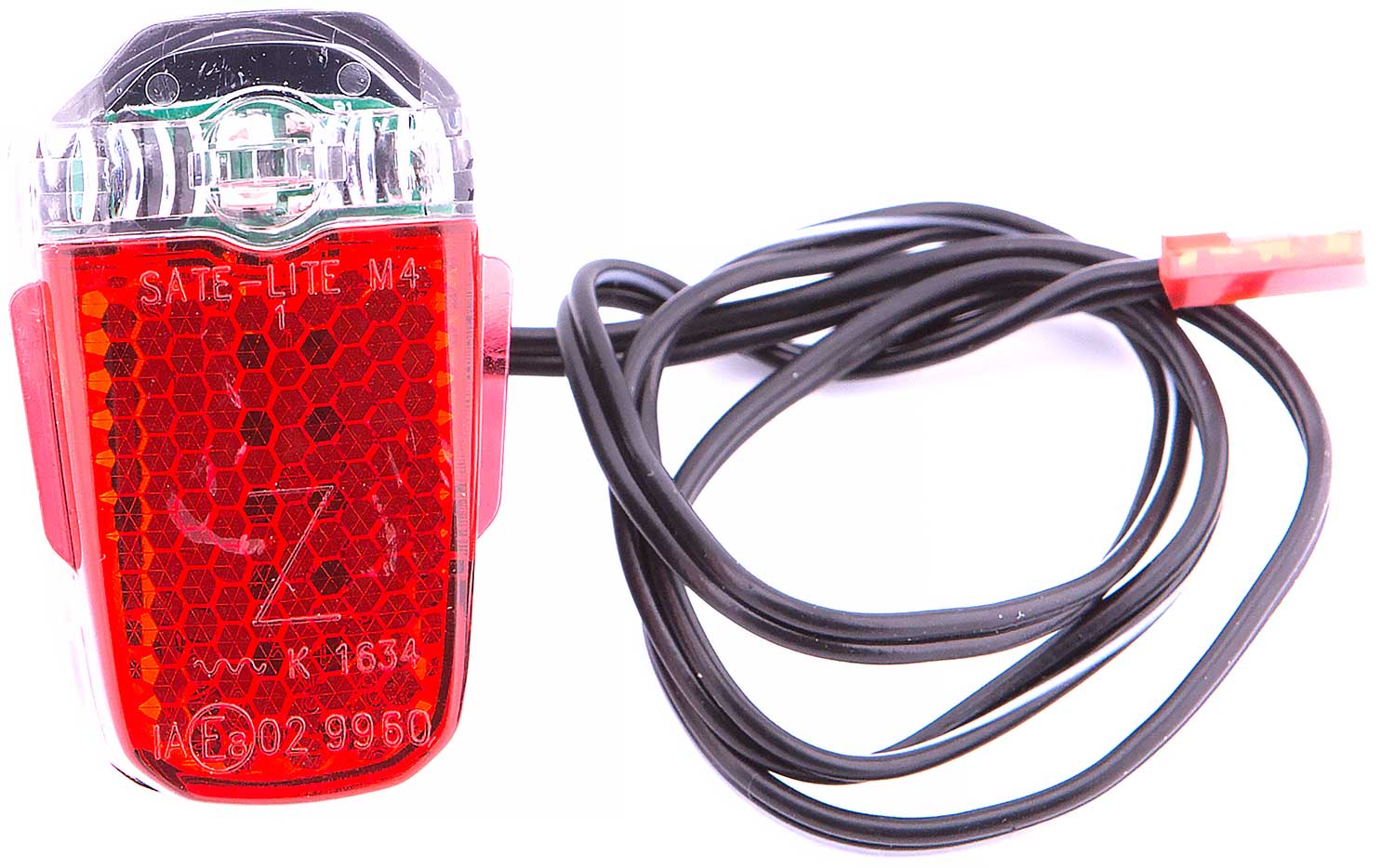 Rücklicht 12V - Passendes Rücklicht für die eKFV-Variante der Modelle SXT Light Plus V Ausgangsspannung: 12V 2-polige Steckverbindung Maße (ohne Kabel): 5,0 x 3,2 x 4,0 cm (Höhe x Breite x Tiefe) - von SXT-Scooters
