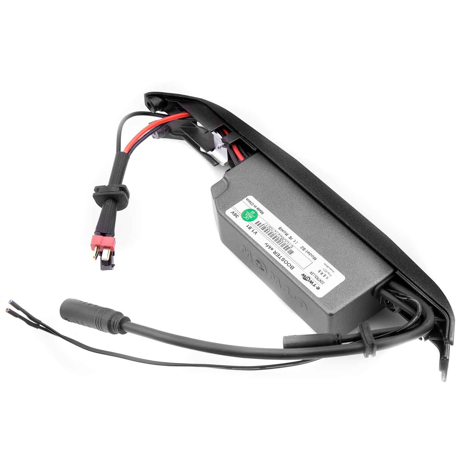 Steuergerät 36V / 500W (eKFV Version) - Passendes Steuergerät für die eKFV-Variante des Modells SXT Light Plus V Steuergerät mit Kühlrippen ist in zwei verschiedenen Farbtönen bestellbar 5-poliger Außenstecker 2-polige Steckverbindung für die Beleuchtung