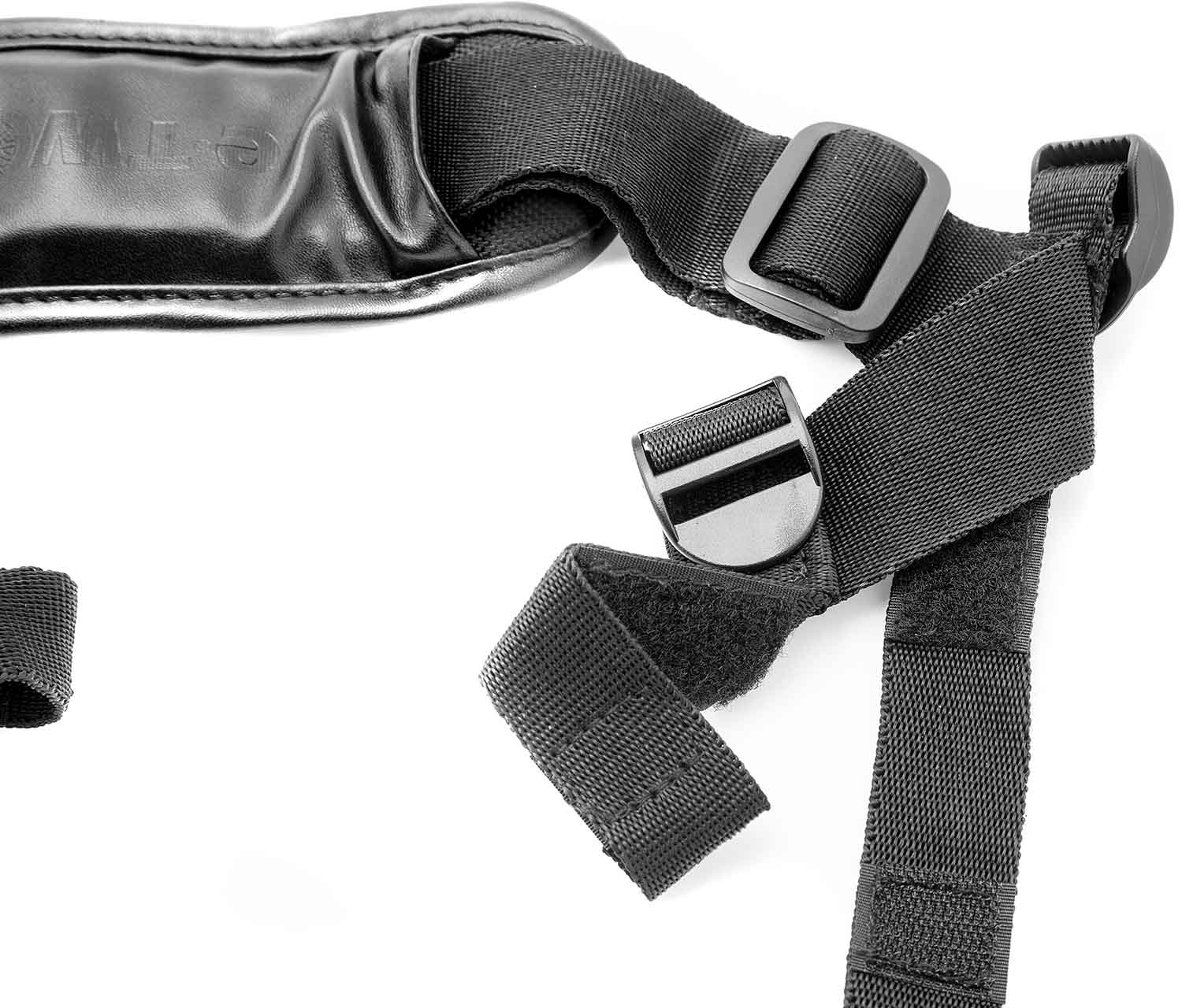 Tragegriff mit Schultergurt - weitere Informationen: perfekt ausbalanciert um den e-Scooter zu transportieren Material: Polyester, Kunstleder Länge: verstellbar Gewicht: 131g Befestigungsart: Klettverschluss - von SXT-Scooters